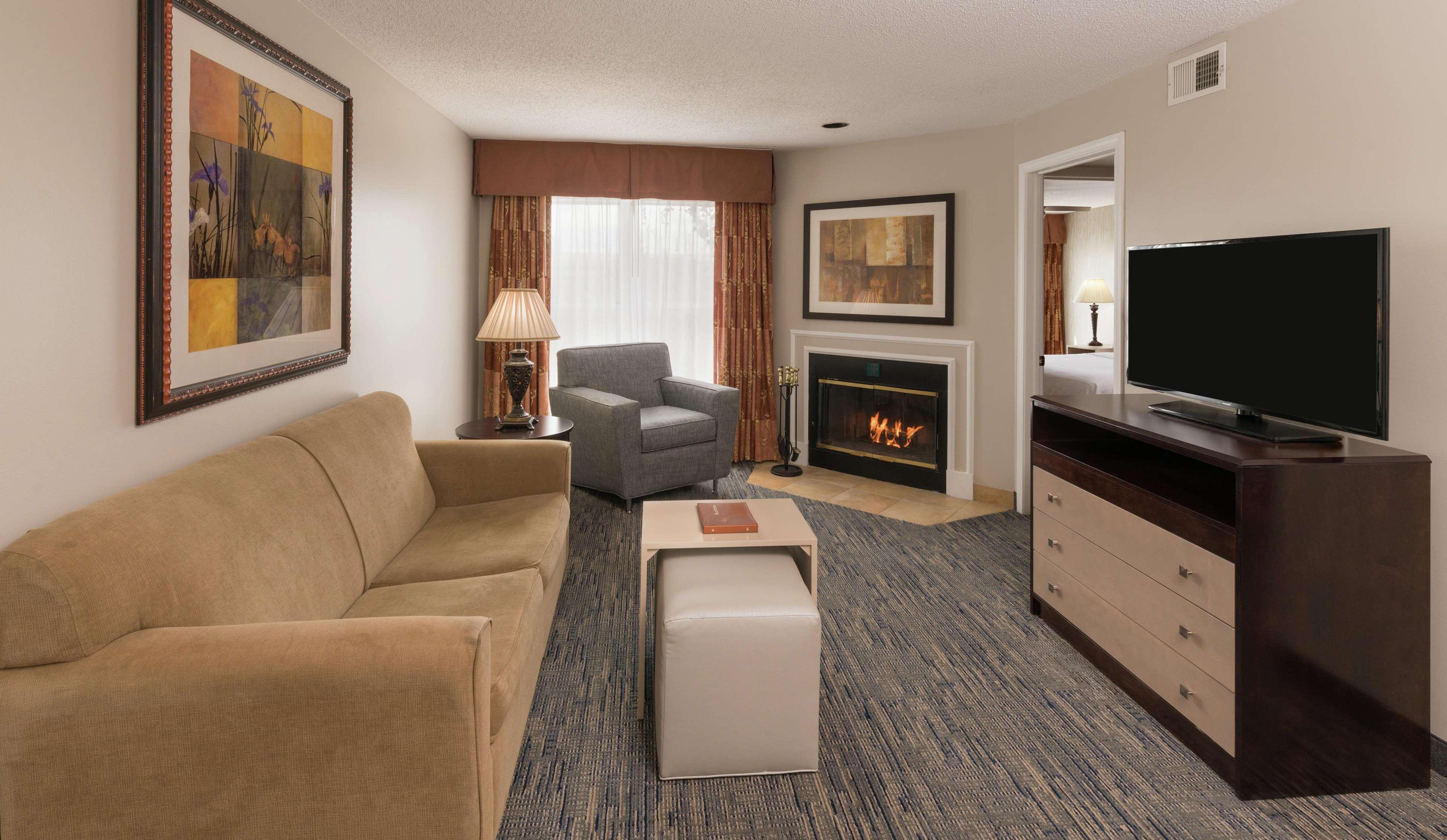 Homewood Suites By Hilton Chicago - Schaumburg Ngoại thất bức ảnh