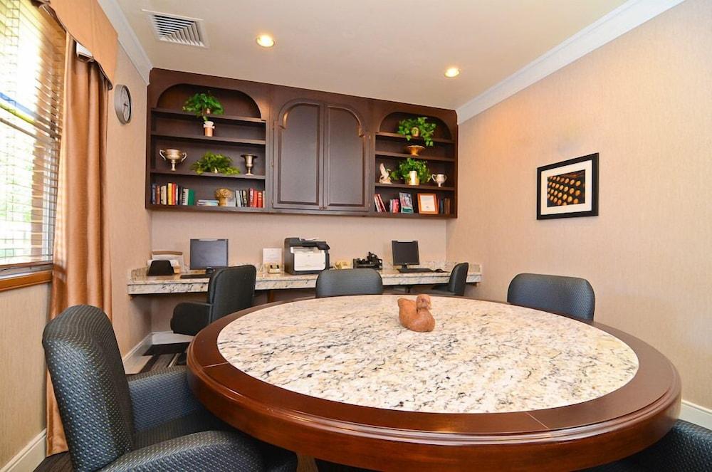 Homewood Suites By Hilton Chicago - Schaumburg Ngoại thất bức ảnh