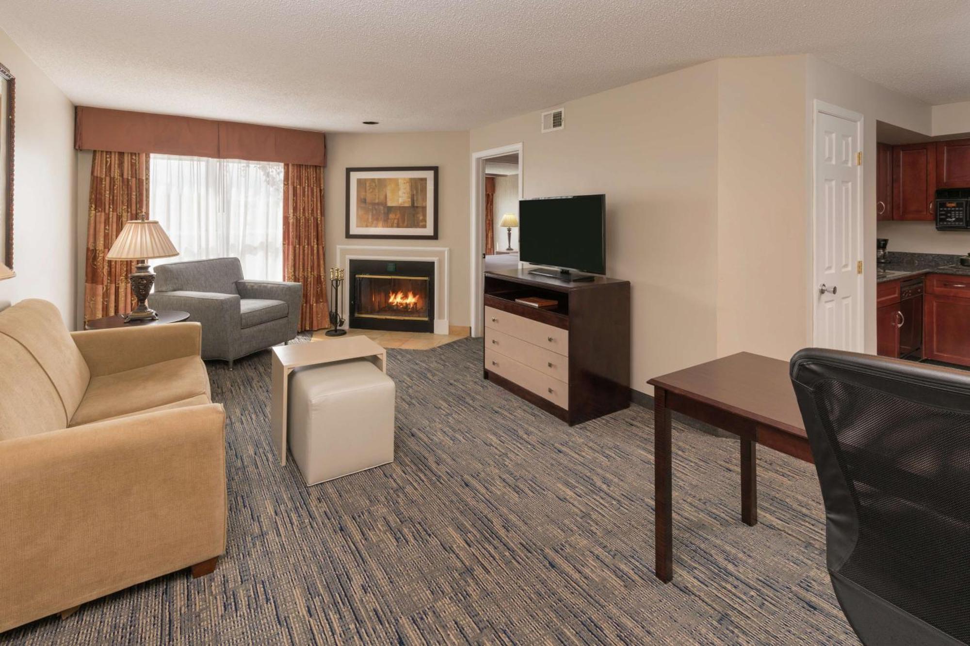 Homewood Suites By Hilton Chicago - Schaumburg Ngoại thất bức ảnh